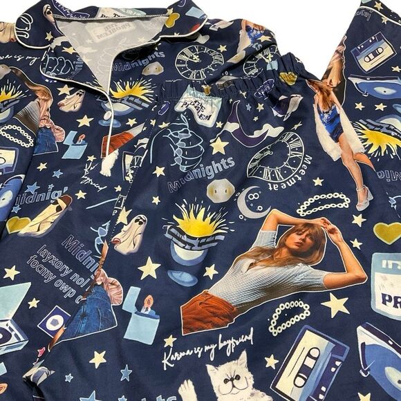 Taylor Swift Midnights Two Piece Pajama Sleep Set Large - Picture 3 of 16